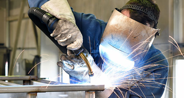 Welding Safety Online Course - eLearning Courses - Book today with Easybook Training