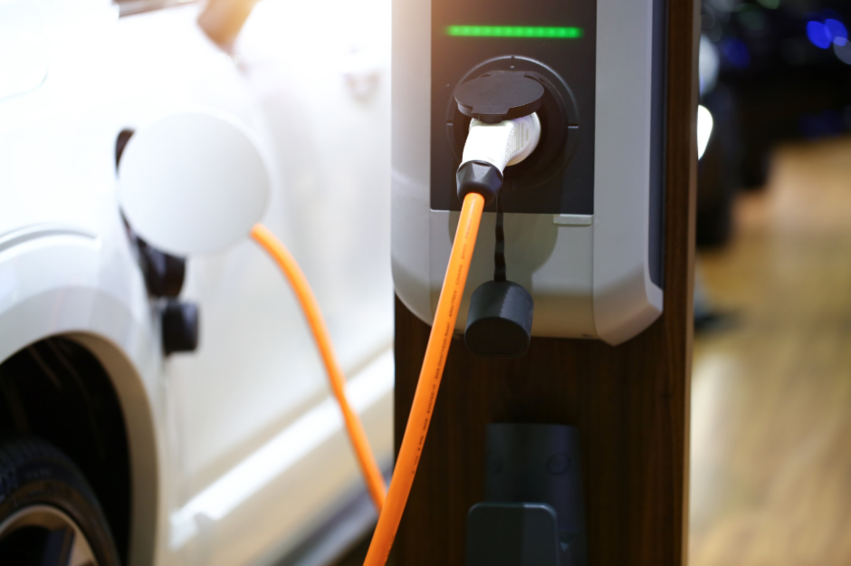 Book the City & Guilds (2919-01) Electric Vehicle Charging Point Installation Course (Domestic, Commercial & Industrial) with Easybook Training today.