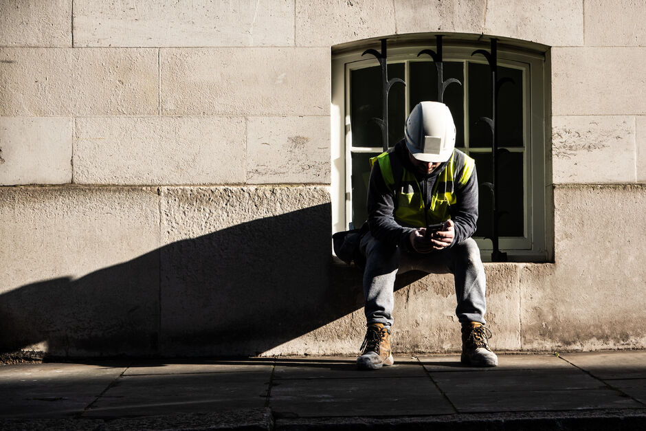 The Importance of Mental Health Within UK Construction - Book a course with Easybook Training