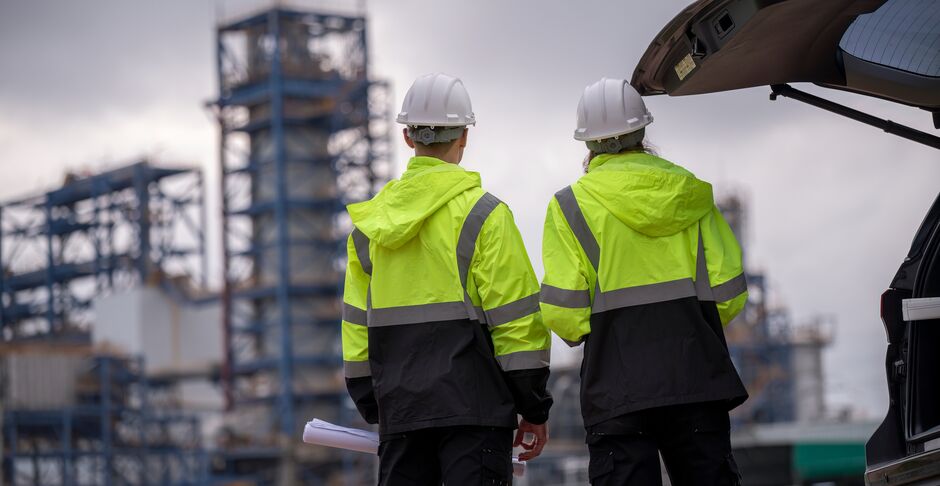 Classroom and Online NEBOSH Courses available to book today with Easybook Training